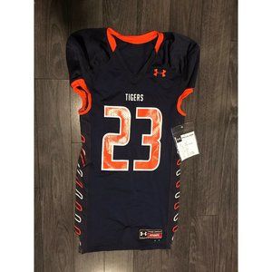 NWT Auburn Tigers Football Under Armour Authentic Game Day Cut Jersey Medium